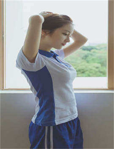 比基尼怪女