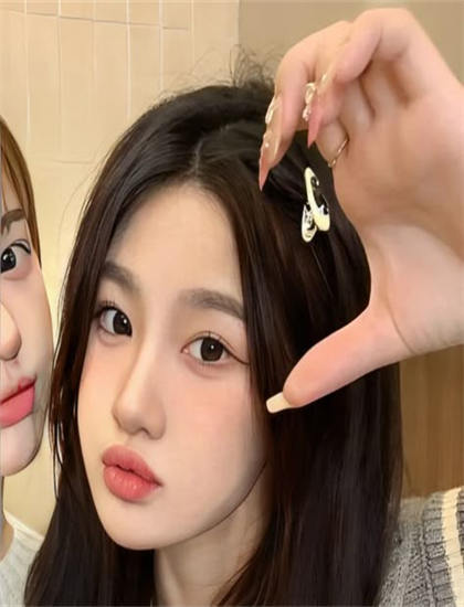 《大地的女孩》观影指南：如何把握情感线索与心理变化 提高审美能力